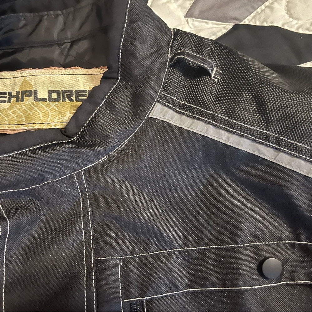 Bilt Motorcycle jacket. - Picture 10 of 13